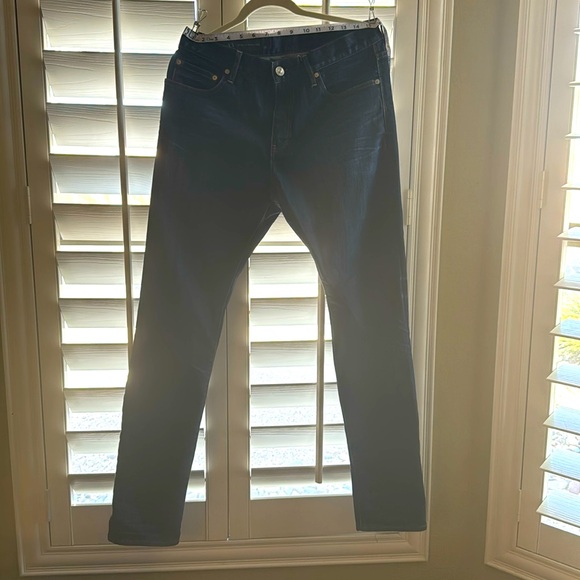 EUC - Picture 1 of 6